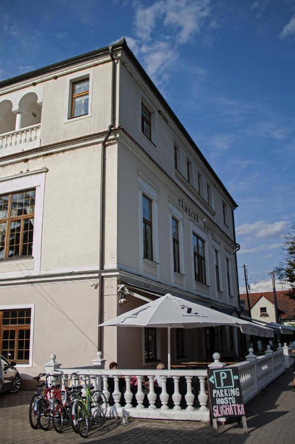 Grandhotel Sluchatko - Ex Zamecky Hotel Vranov nad Dyjí Exteriör bild