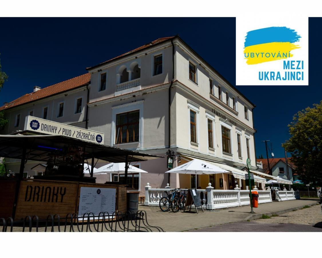 Grandhotel Sluchatko - Ex Zamecky Hotel Vranov nad Dyjí Exteriör bild